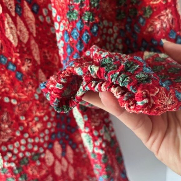 Loft Blouse M Red White Blue Long Sleeve Geometric Tie Neck Ruffle Boho Career - Picture 6 of 8